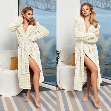 Жіночий халат 'еліт' - молочний<article>MALVA