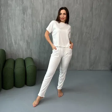 Трикотажний костюм-піжама 'мустанг' - молочний<article>MALVA