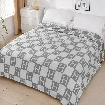 Літнє покривало «льон» - темно-сіра абстракція<article>MALVA