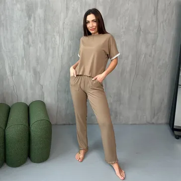 Трикотажний костюм-піжама 'мустанг' - золотий<article>MALVA