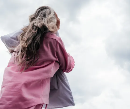 жіноча нічна сорочка